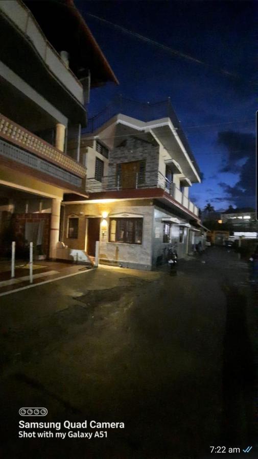 Varam Homestay Madikeri Exteriér fotografie
