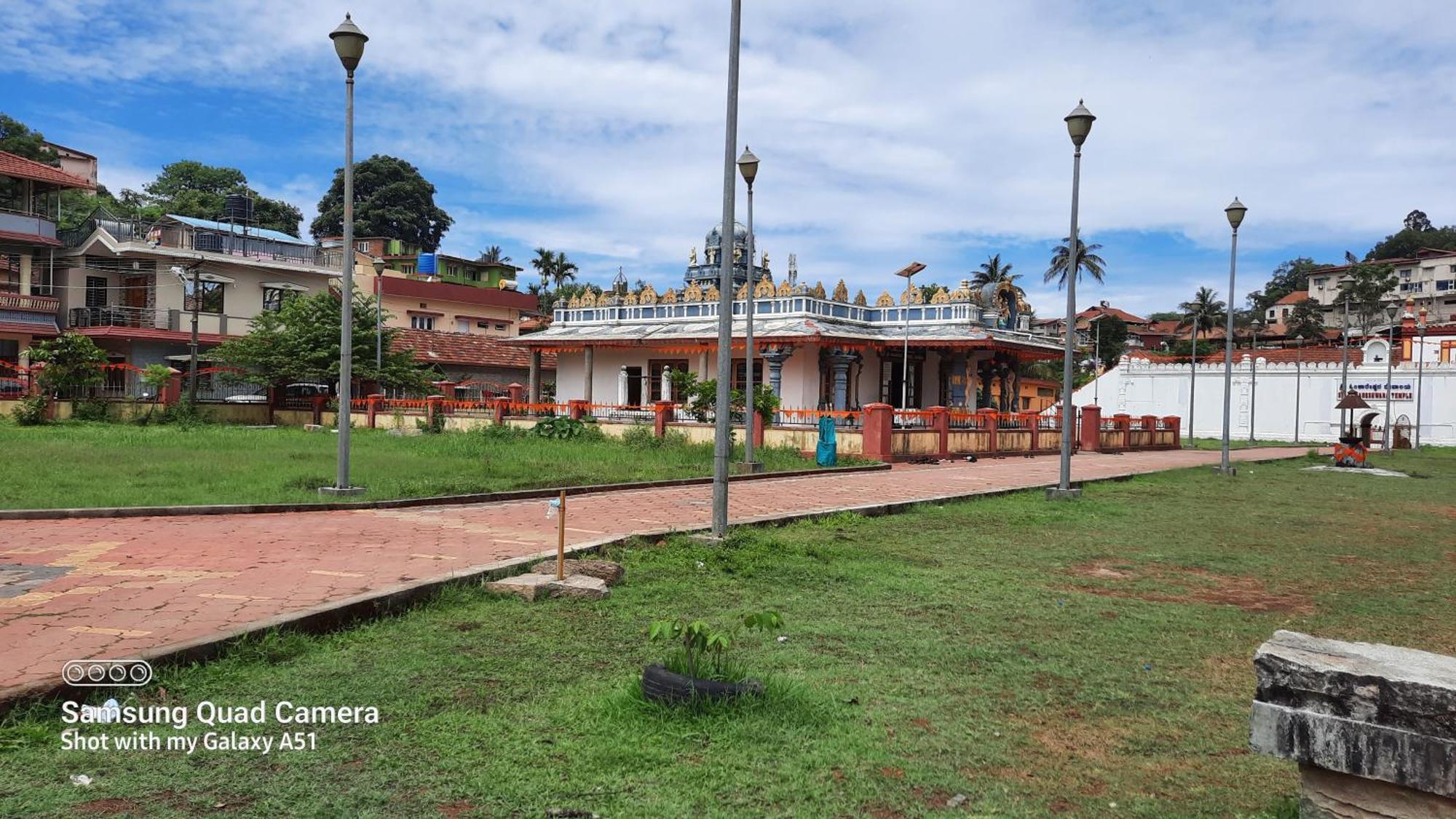 Varam Homestay Madikeri Exteriér fotografie
